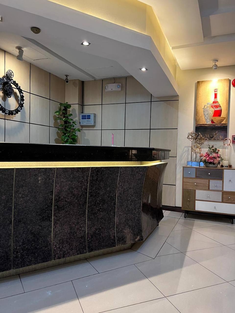 Subic Residencias Olongapo Bagian luar foto