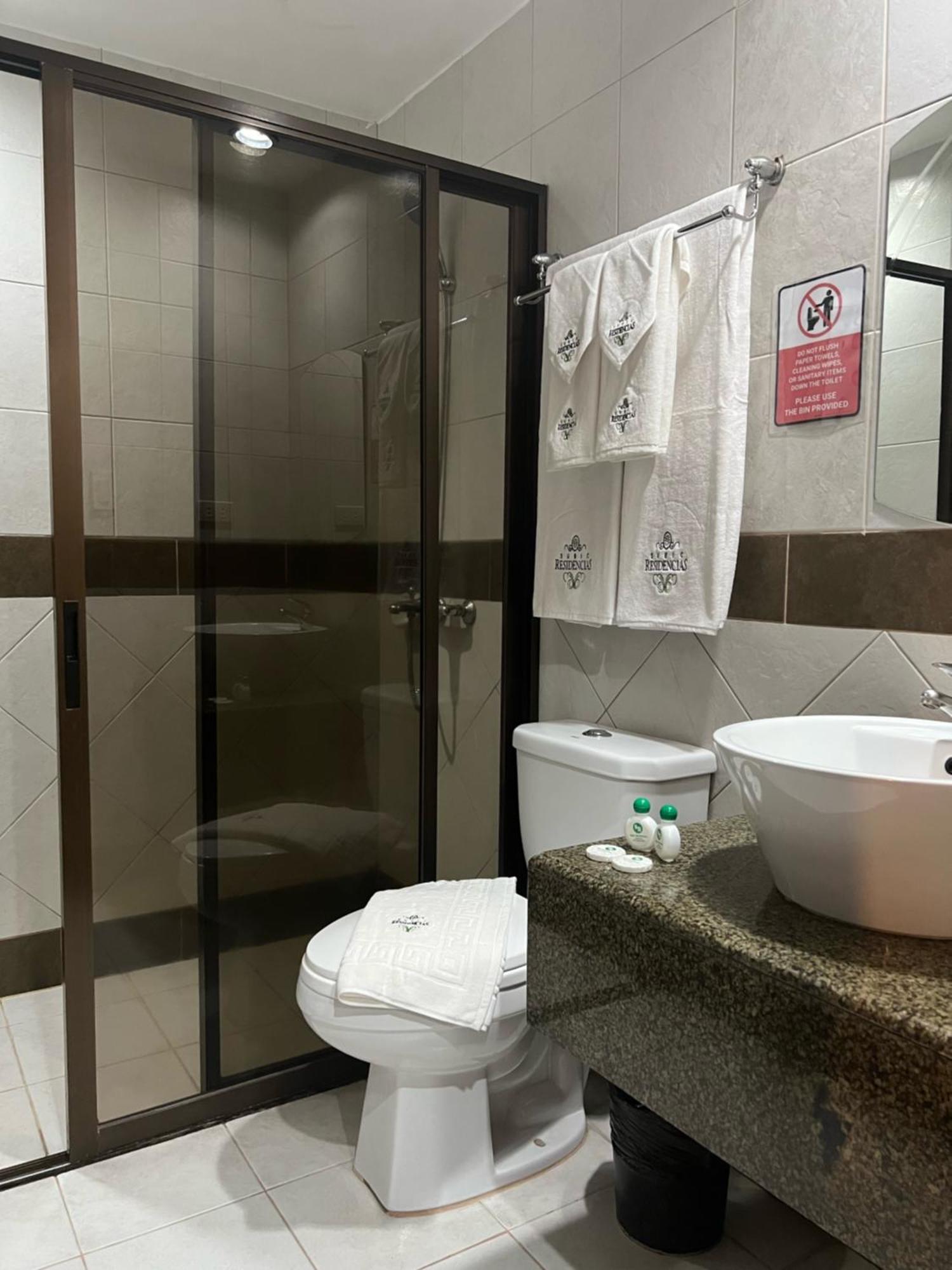 Subic Residencias Olongapo Bagian luar foto